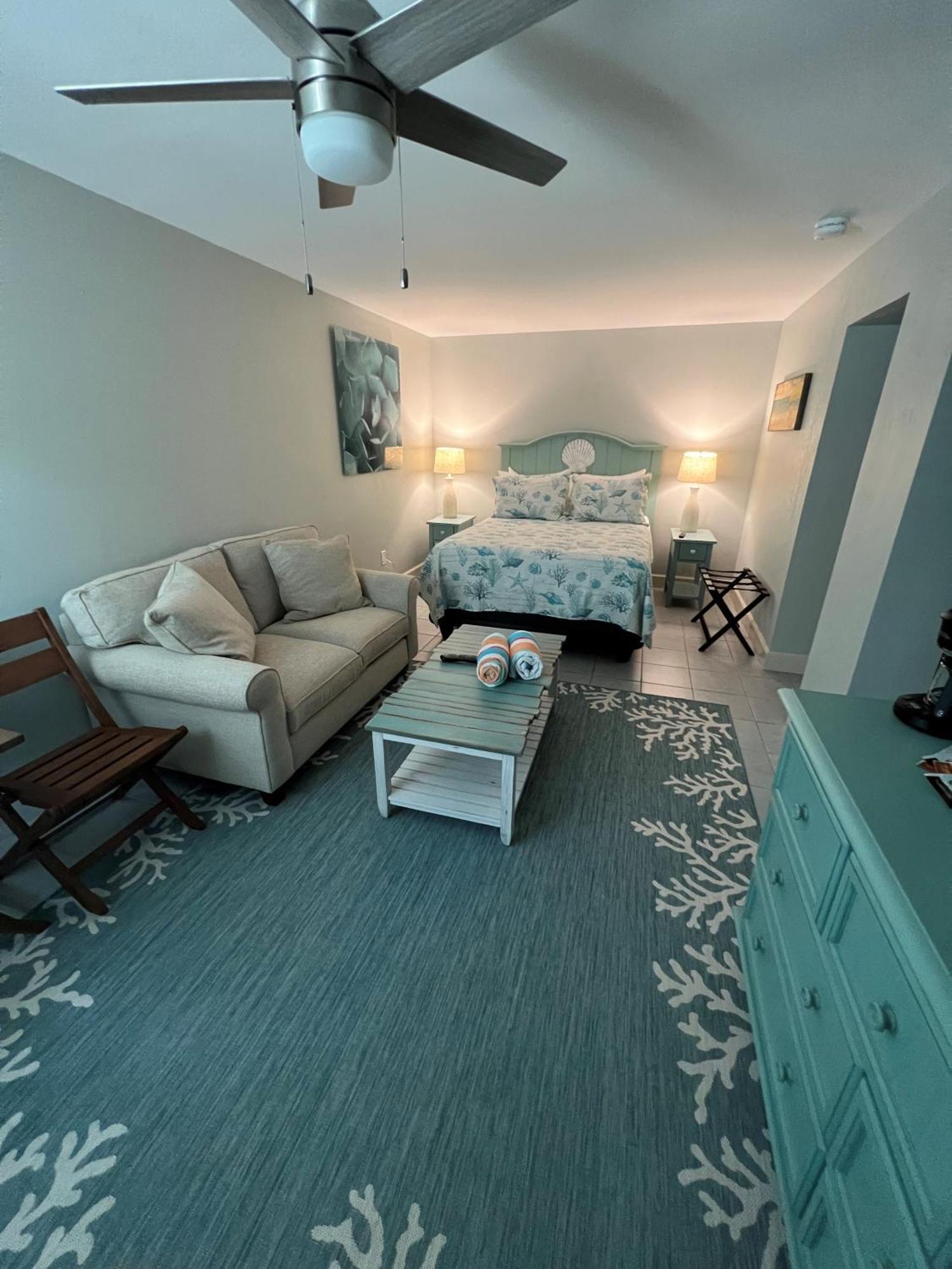 Tarpon Tale Inn Sanibel Kültér fotó