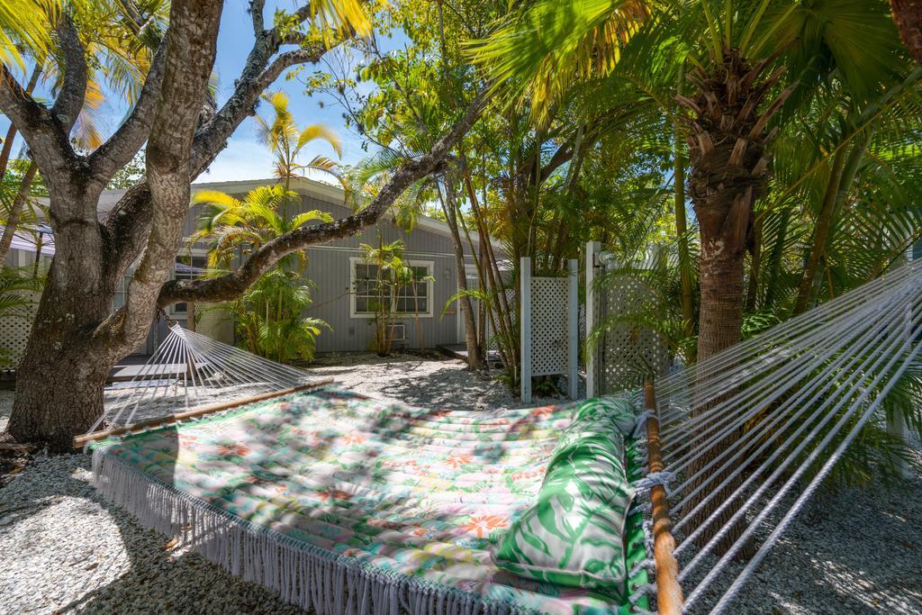 Tarpon Tale Inn Sanibel Kültér fotó