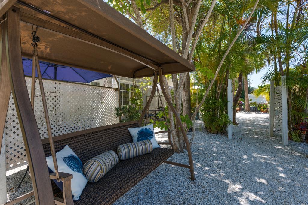 Tarpon Tale Inn Sanibel Kültér fotó
