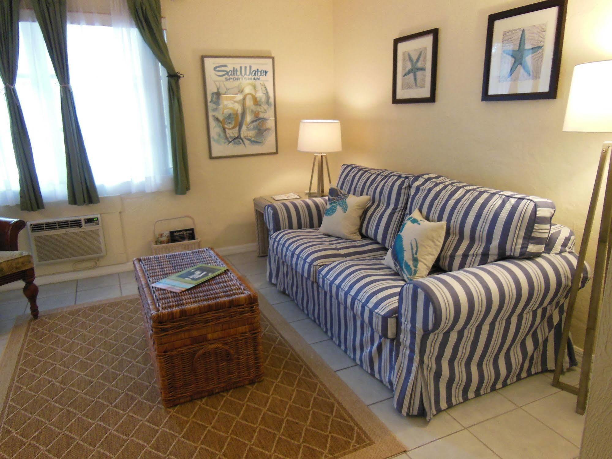 Tarpon Tale Inn Sanibel Kültér fotó